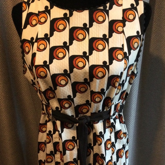 Mod Retro Style Mini Dress - Picture 4 of 16